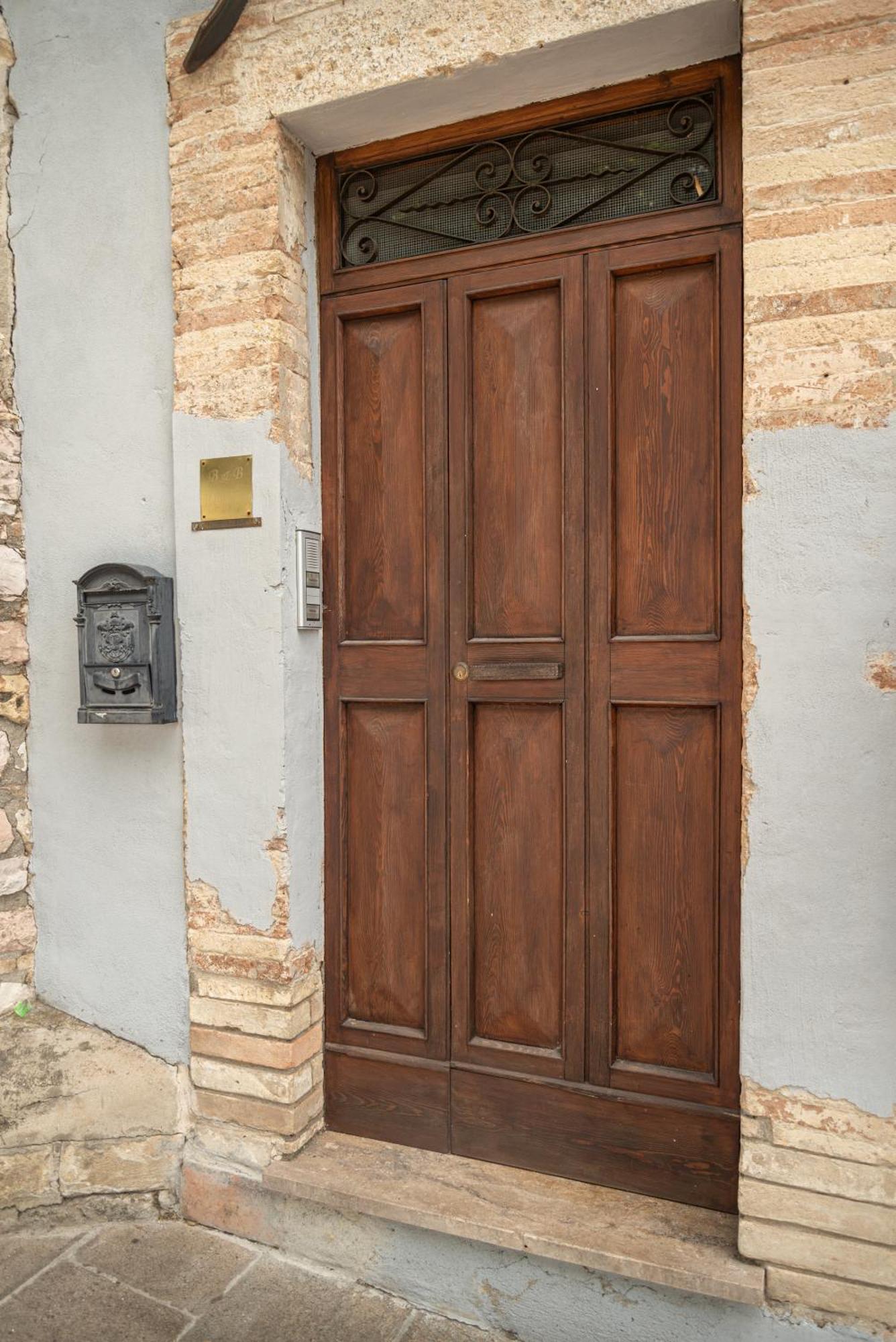 B&B Il Chiostro Asyż Zewnętrze zdjęcie